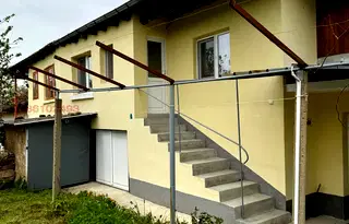 Къща във Велико Търново, с. Ново село