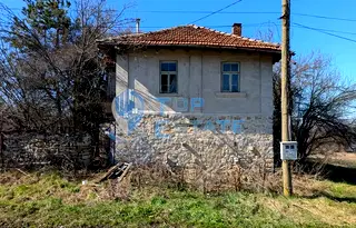 Къща във Велико Търново, с. Ново село