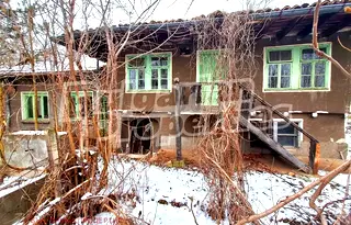 Къща във Велико Търново, с. Обединение