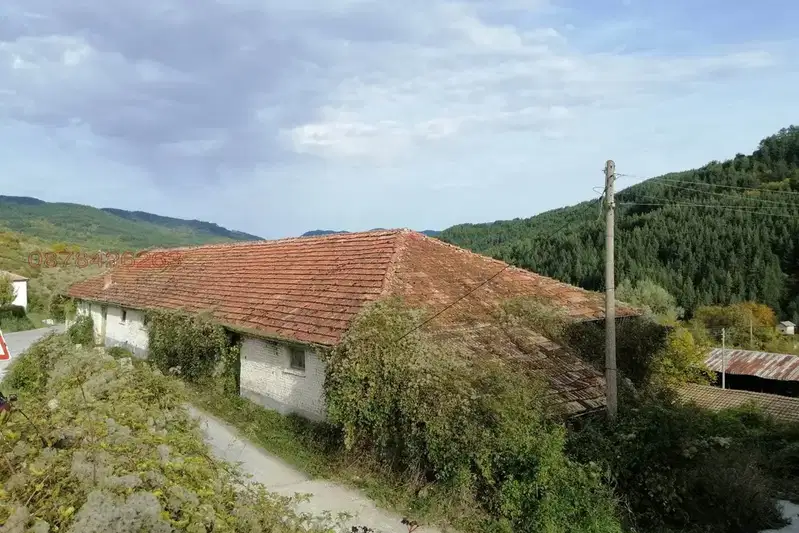 Къща в Смолян, с. Орехово