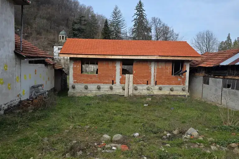 House in Oblast Lovech, Oreshak