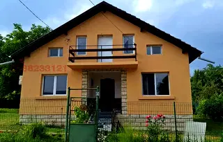 Къща в Ловеч, с. Орешене