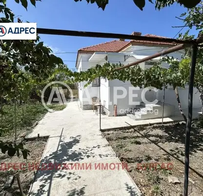 Photo 2 — House in Oblast Burgas, Orizare