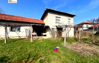Къща в Ловеч, с. Пещерна