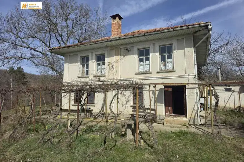 House in Oblast Veliko Tyrnovo, Petkovci