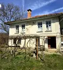 Къща във Велико Търново, с. Петковци