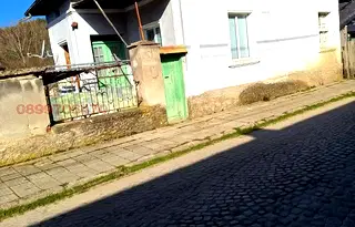 Къща в Пазарджик, с. Поибрене