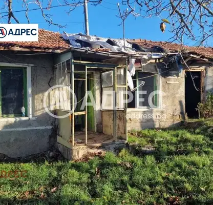 Снимка 3 — Къща във Варна, с. Приселци