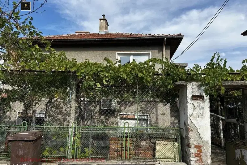 Къща в Пловдив, с. Първенец