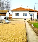 Къща във Велико Търново, с. Раданово