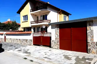 Къща в Пловдив, с. Радиново