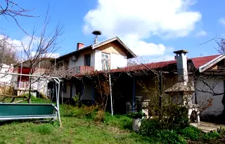 Къща в Плевен, с. Радишево