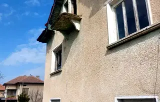 Къща във Враца, с. Ракево