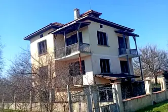Къща в Добрич, с. Равнец