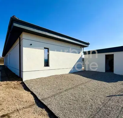 Photo 3 — House in област София, Reliovo