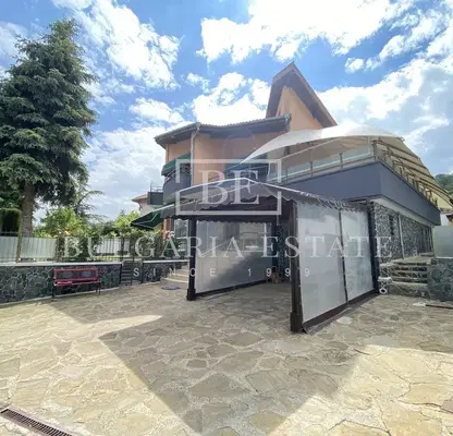 Photo 3 — House in Oblast Dobrich, Rogachevo