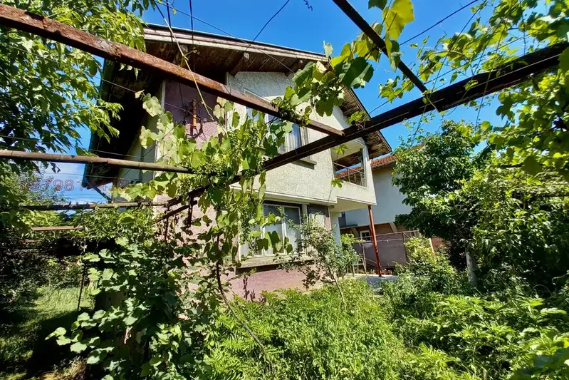House in Oblast Lovech, Rumyancevo