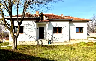 Къща във Велико Търново, с. Русаля