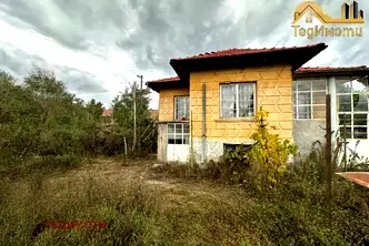 Къща в Бургас, с. Садово