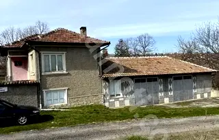Къща във Велико Търново, с. Самоводене