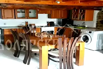 Къща във Велико Търново, с. Самоводене