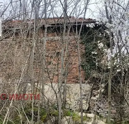Снимка 4 — Къща 3-стаен в с. Самуилово с двор и панорамна гледка