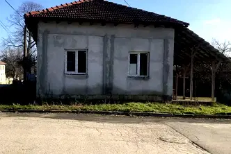Къща в Русе, с. Щръклево