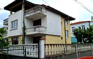 Къща в Бургас, с. Синеморец