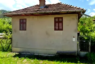 Къща в Ловеч, с. Сопот