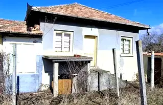 Къща във Велико Търново, с. Сушица