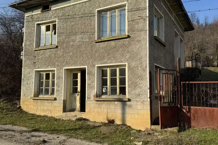 House in Oblast Lovech, Terziisko