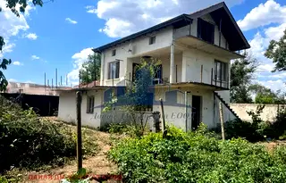 Къща в Шумен, с. Васил Друмев
