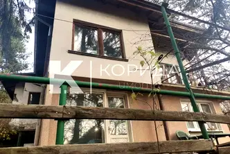 Къща в София, с. Владо Тричков