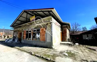 Къща във Велико Търново, с. Войнежа