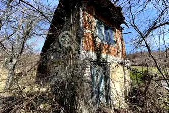 Къща във Велико Търново, с. Войнежа