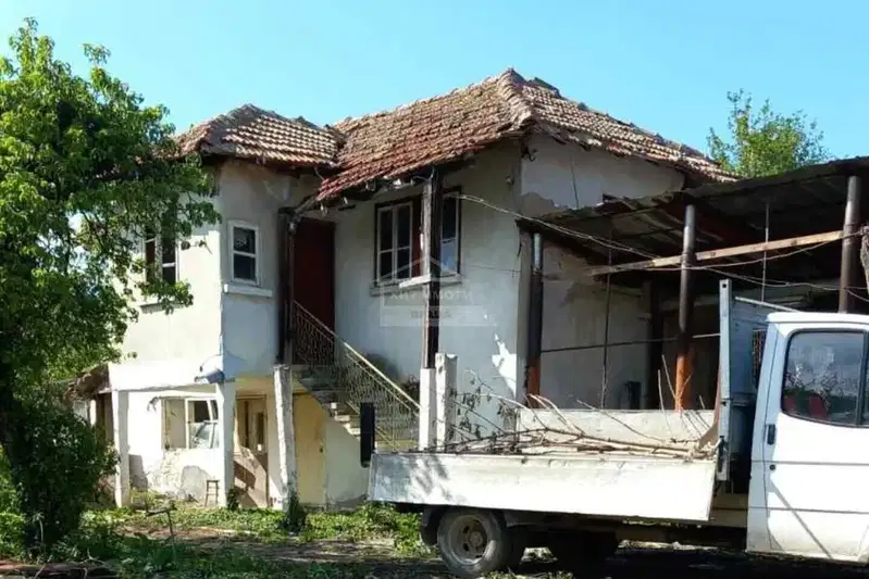 Къща във Враца, с. Върбешница