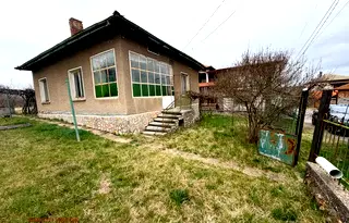 Къща в Перник, с. Ярджиловци