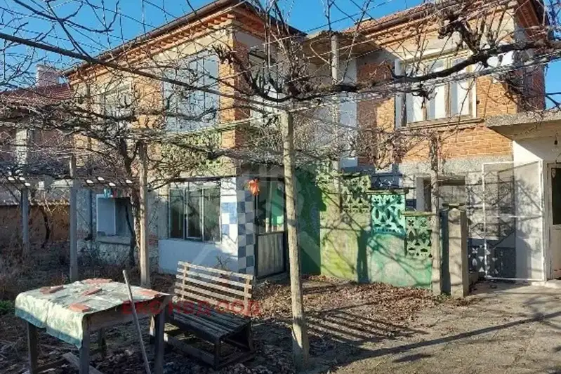 House in Oblast Plovdiv, Yasno Pole