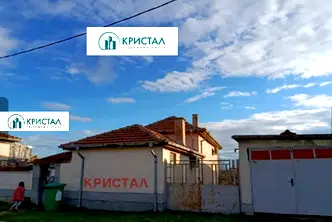 Къща в Пловдив, с. Ясно поле