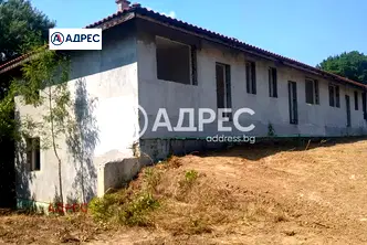 Къща във Варна, с. Юнец