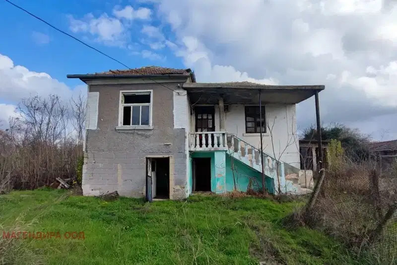 Къща в Бургас, с. Загорци