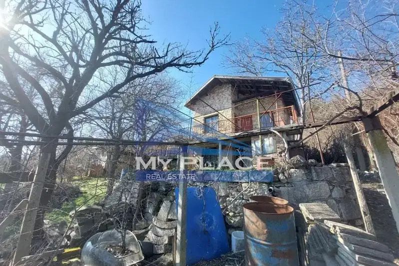 Къща в Шумен, м-т Под Манастира