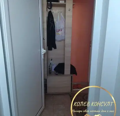 Снимка 4 — Едноетажна къща с двор в Симеоновград, кв. Злати дол