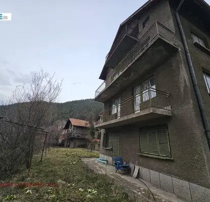 Снимка 5 — Къща в София, Своге