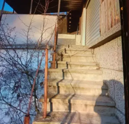Photo 3 — House in област София, Svoge
