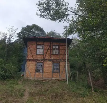 Photo 2 — House in Oblast Lovech, Troyan