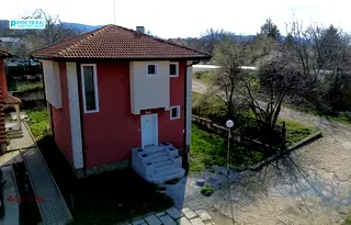 Къща в Търговище, Вилна зона
