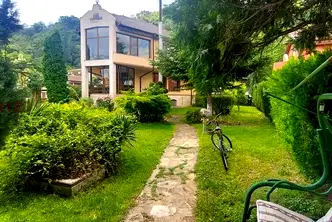 Къща във Варна, Аспарухово