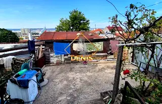 Къща във Варна, Аспарухово