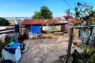 Къща във Варна, Аспарухово